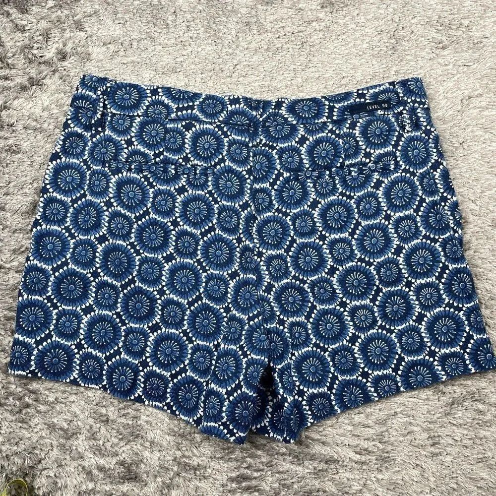 Level 99 Blue Floral Cindie Linen Short - Picture 2 of 7